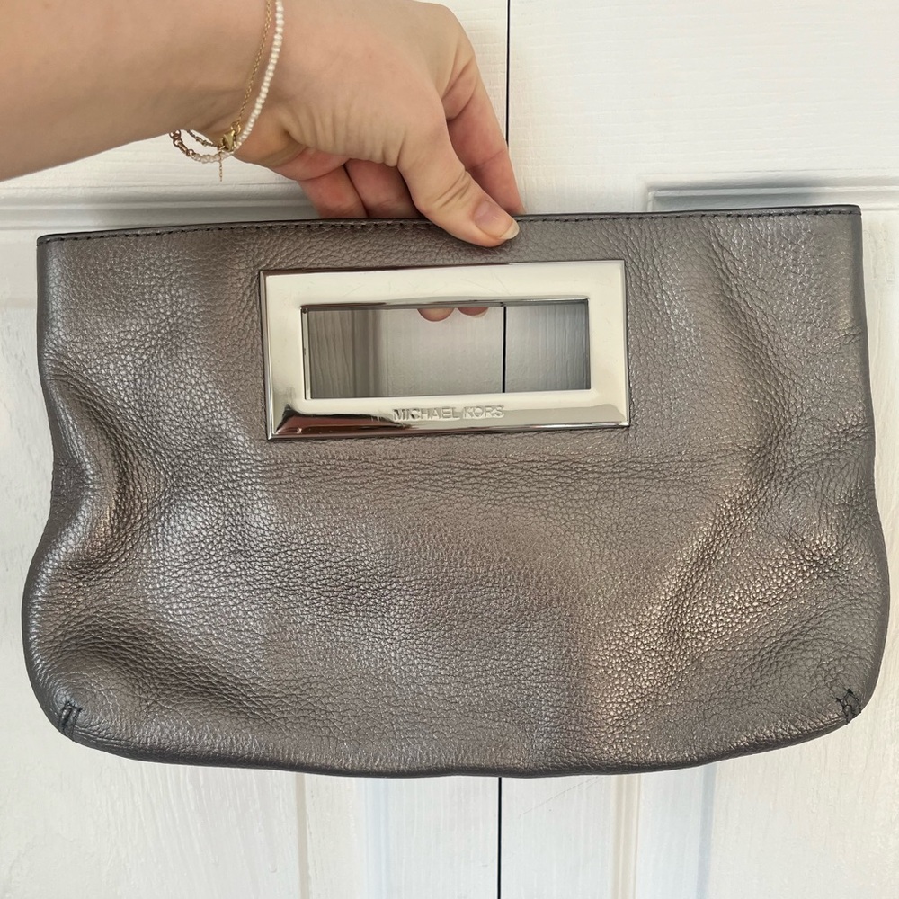Michael Kors - Metallic Silver Leather Clutch Bag with Silver Toned Hardware